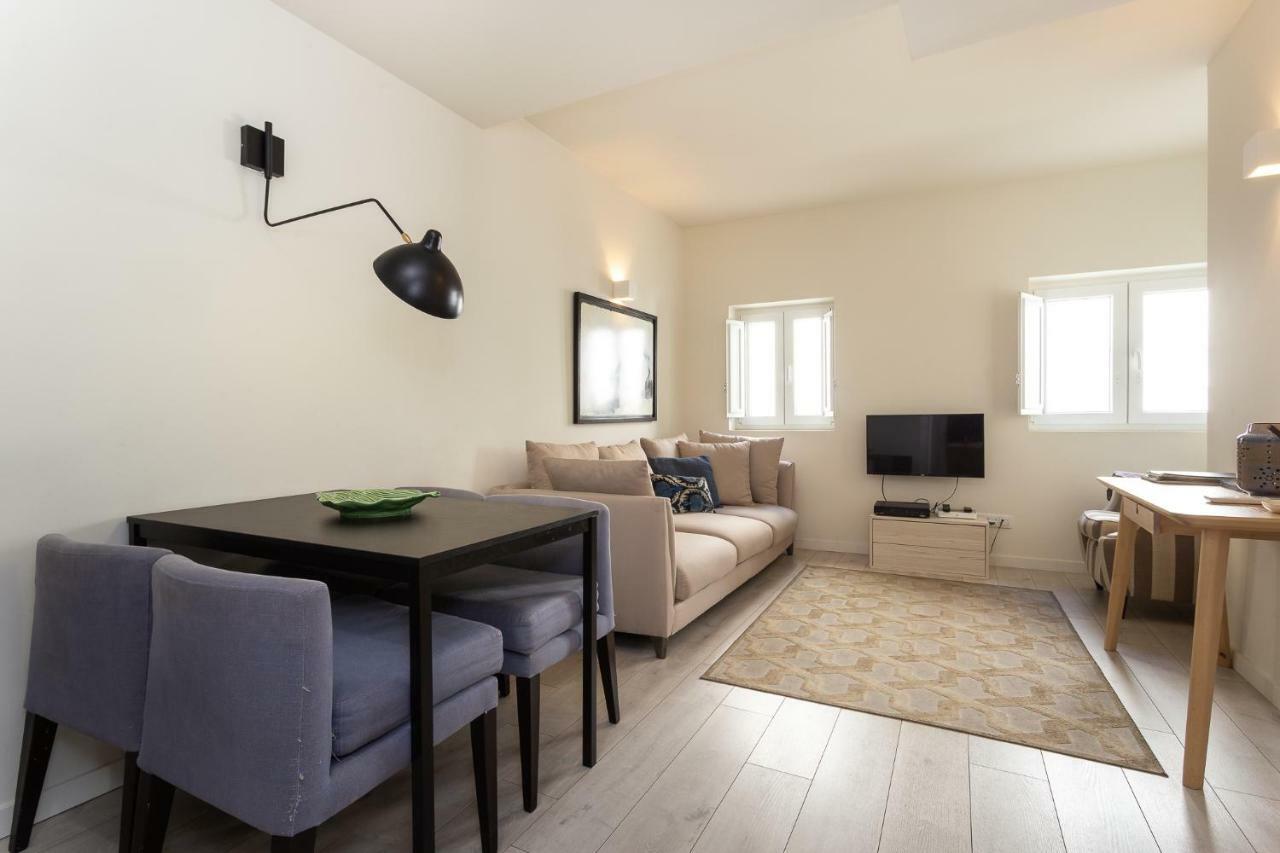 Apartment Martim Moniz - Tram 28 Лиссабон Экстерьер фото