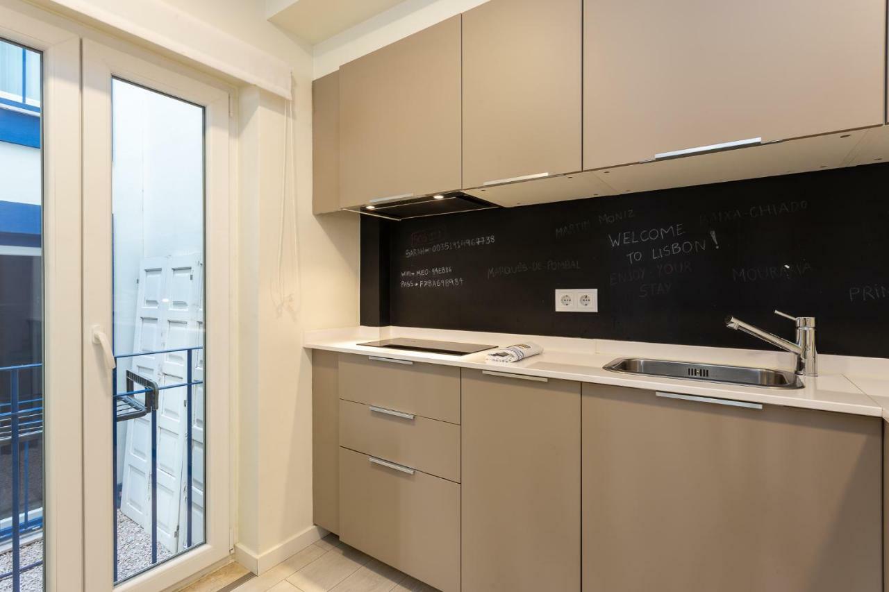 Apartment Martim Moniz - Tram 28 Лиссабон Экстерьер фото